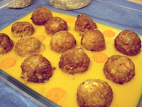 Albóndigas de Tofu en salsa de albaricoques